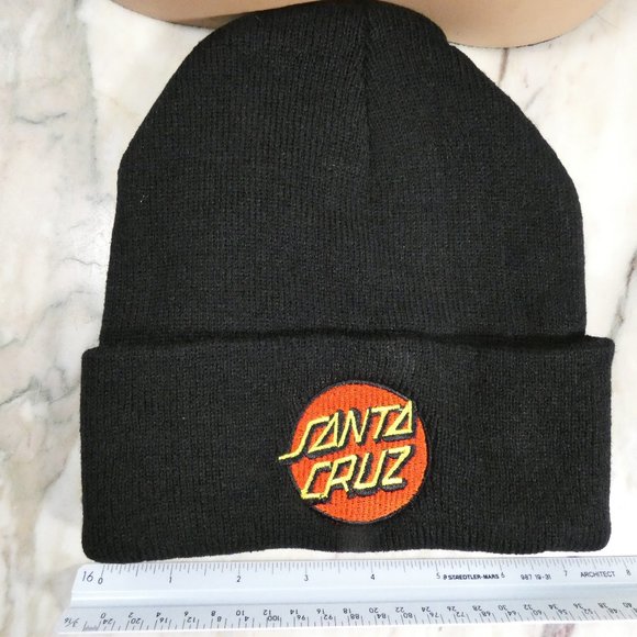 New Black knit beanie cap with Santa Cruz logo - Picture 8 of 8